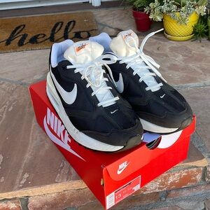Nike Air Black, size 13